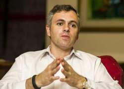 omar abdullah denies he complained against movie haider