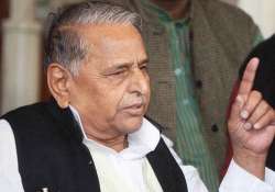 bihar polls mulayam forms third front with ncp sjd d