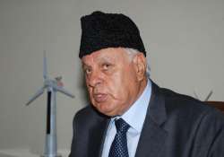 farooq dismisses demand to curtail amaranth yatra s duration