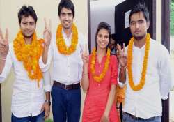 bjp nsui congratulate abvp on wining dusu polls