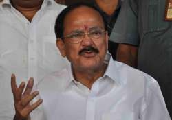 venkaiah naidu slams congress over land bill criticism