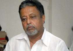 cbi asks mukul roy to appear on january 28