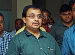 saradha scam kunal ghosh names minister madan mitra in court