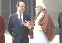 live pm modi hollande address india france business summit