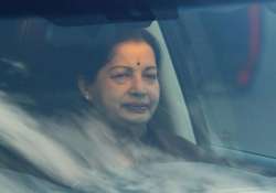 tough time for security as crowds throng roads to look at jaya