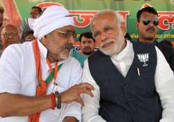 giriraj singh denies meeting pm modi breaking down after reprimand