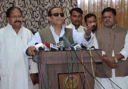 azam khan takes jibe at modi obama friendship