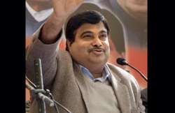 chavan should apologise says gadkari