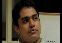 congress leader durgadas kamat apologises for robert vadra s angry snap