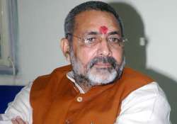 jharkhand bjp slammed for withdrawing case against giriraj singh