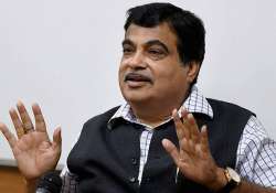 plans to vacuum clean major national highways passing through delhi nitin gadkari