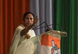 mamata assures businessmen to resolve problems fast