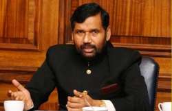 paswan demands ballot paper calls for removing evms