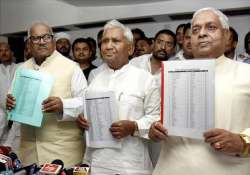 bihar polls jd u rjd congress finalize seat sharing pact