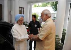 pm modi took lessons from manmohan on economy rahul gandhi