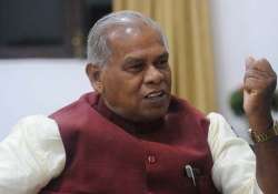 manjhi abandons crucial jd u meeting leaves for delhi