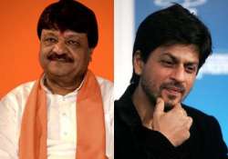 senior bjp leader kailash vijayvargiya calls shah rukh khan a traitor