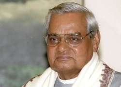 atal bihari vajpayee a giant in indian politics