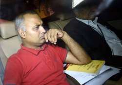 domestic violence case somnath bharti s police custody till october 4