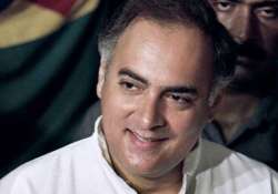 rajiv gandhi backed chandra shekhar over pranab mukherjee as pm