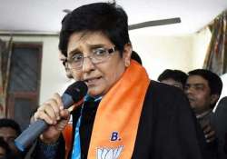 lawyers burn effigy of kiran bedi oppose her candidature