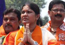 maharashtra bypolls shiv sena s trupti sawant defeats former cm narayan rane from bandra east