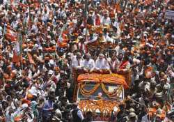 international media descends to cover varanasi poll battle