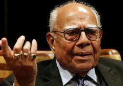 jethmalani praises new cbi chief ranjit sinha criticizes bjp stand