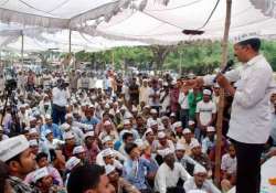 kejriwal campaigns in varanasi admits the mistake of resigning without consulting voters