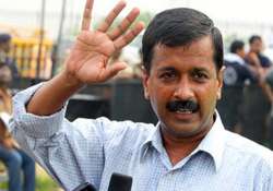 kejriwal dares sonia pm for public debate on corruption