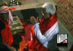 lalu performs tantric rituals at pagla baba ashram in mirzapur