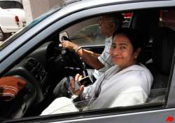 mamata says thank you for overwhelming response to appeal