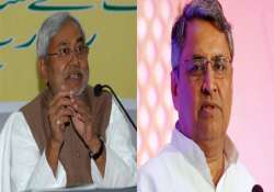 minister asks bjp/nda leaders to laud nitish s resignation