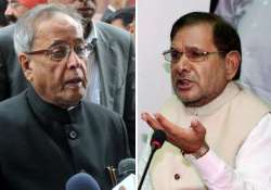 mukherjee meets sharad yadav to thank him for jd u support