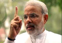 narendra modi slams centre for lacking urgency in tackling economic crises