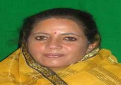 pratibha singh calls on pm seeks rs.1 000 crore for relief