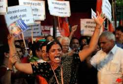 protests in support of baba ramdev in nagpur 30 detained