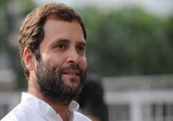 rahul to meet members of minority communities in poll prepration