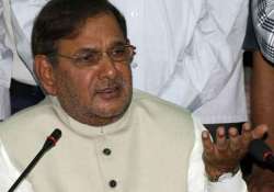 rebel jd u legislators meet sharad yadav to vent resentment