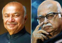 shinde thanks advani for praising rural job scheme at un