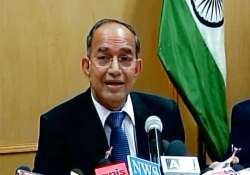 sought report on modi chopper delay no sonia complaint yet cec