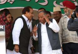 youths will decide next govt in up says mulayam