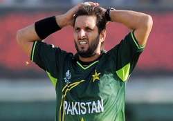 afridi pleads with zardari to end the joke on pak cricket