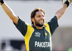 afridi to get overseas clearance from pcb