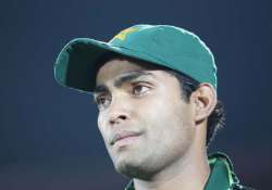 umar akmal suffers seizure in flight returning to pak from west indies