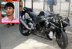 azharuddin s son ayaz wanted to reach 250 kmph