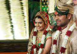 cricketer r p singh weds devanshi