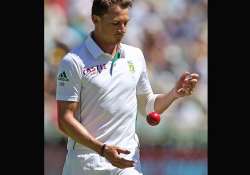 dale steyn best fast bowler waqar younis.