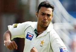 danish kaneria files petition against pcb