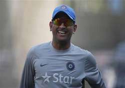 dhoni named captain of world t20 team of tournament